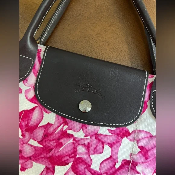 Longchamp Le Pliage Bag in Rose Petal - Picture 4 of 9